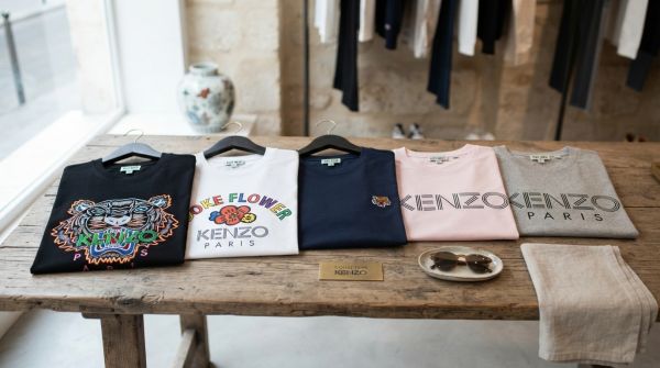 Découvrez notre sélection incontournable de t-shirts kenzo !